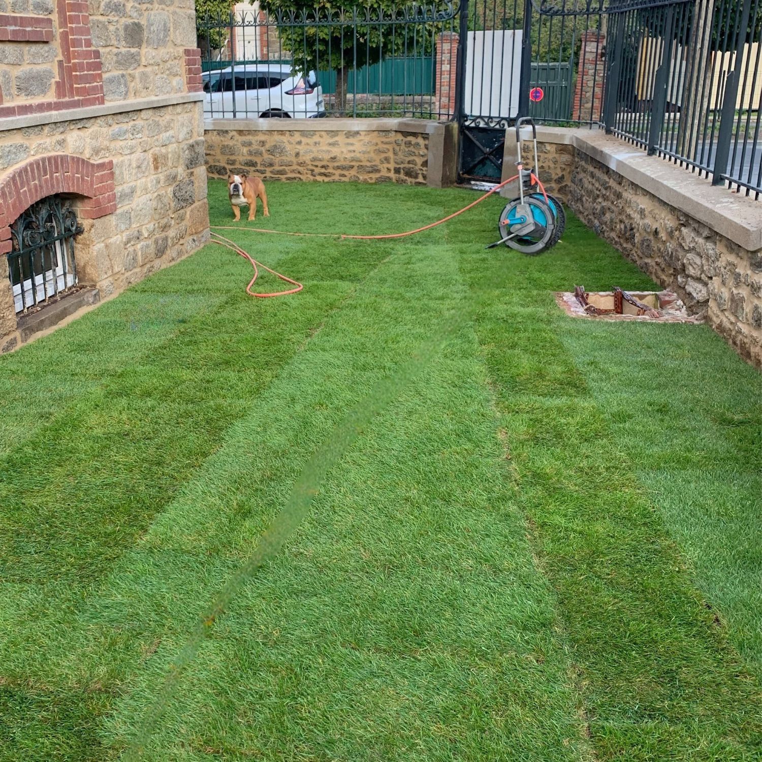 Kit zone de réparation Kit zone de réparation. Idéal suite à des zones abimées par les animaux ou par des objets laissés longtemps au même endroit